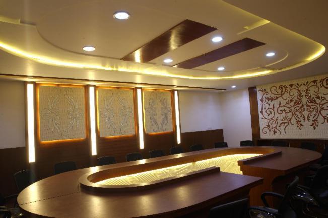 Nagpal Regency Hotel Ludhiana Exterior photo